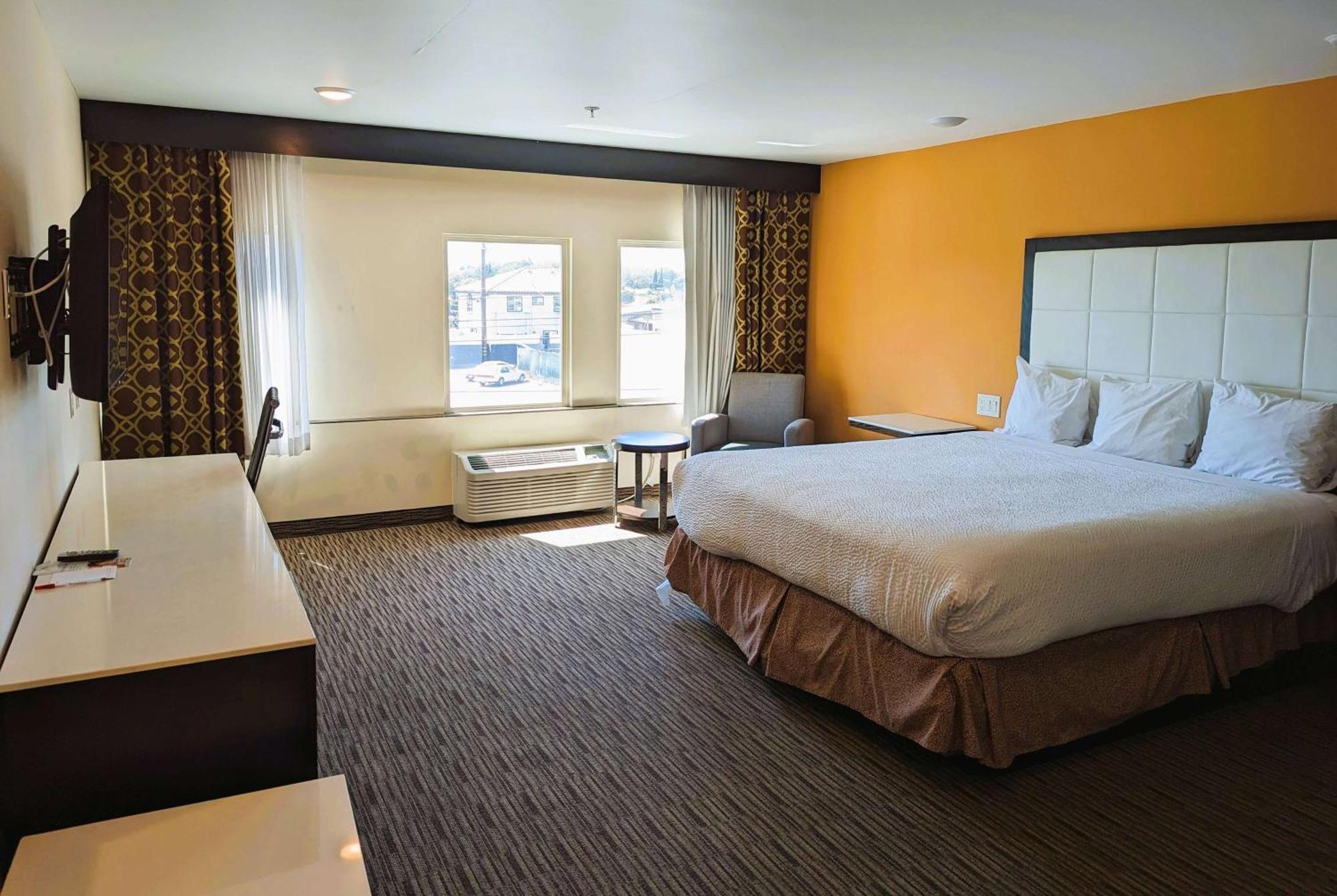 Ramada By Wyndham Culver City Лос Анджелис Екстериор снимка